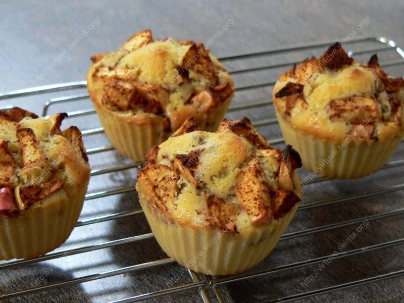 Apple muffins