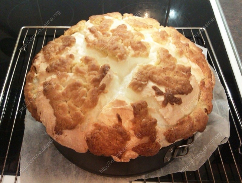 Cherry cake
