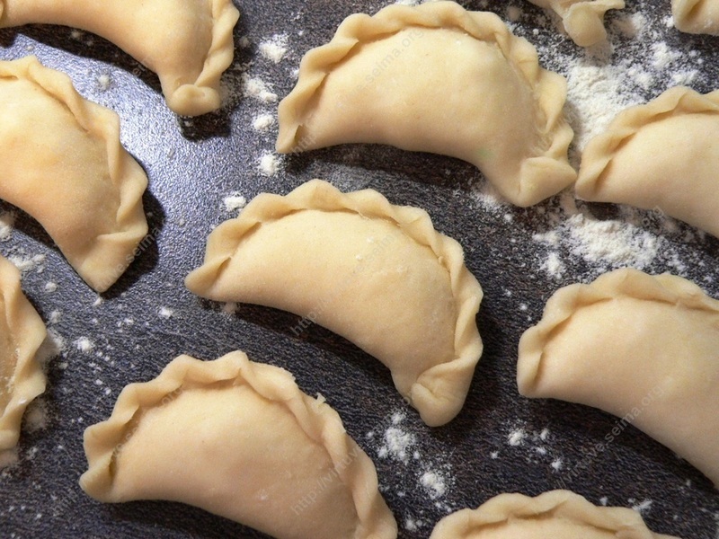 Dumplings with scalded dough
