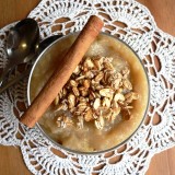 Banana granola sugar-free and oil-free