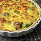 Minced meat and broccoli pie