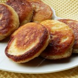 Yeasted pancakes