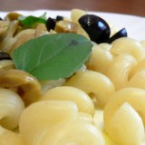 Pasta with olives
