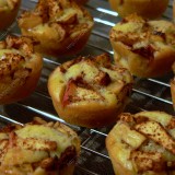 Apple muffins