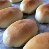 Buns with bacon