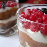 Layered curd and bread dessert
