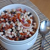 White beans and dried tomato salads