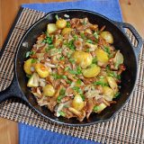 Chanterelles with oven roasted potatoes