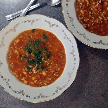 Pomidorų ir maltos mėsos sriuba